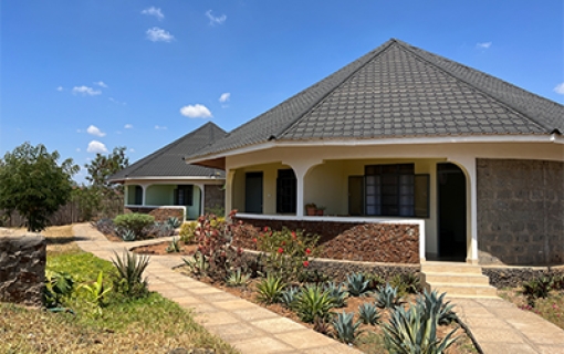 A Visit to Kambua Resort &amp; Hotel